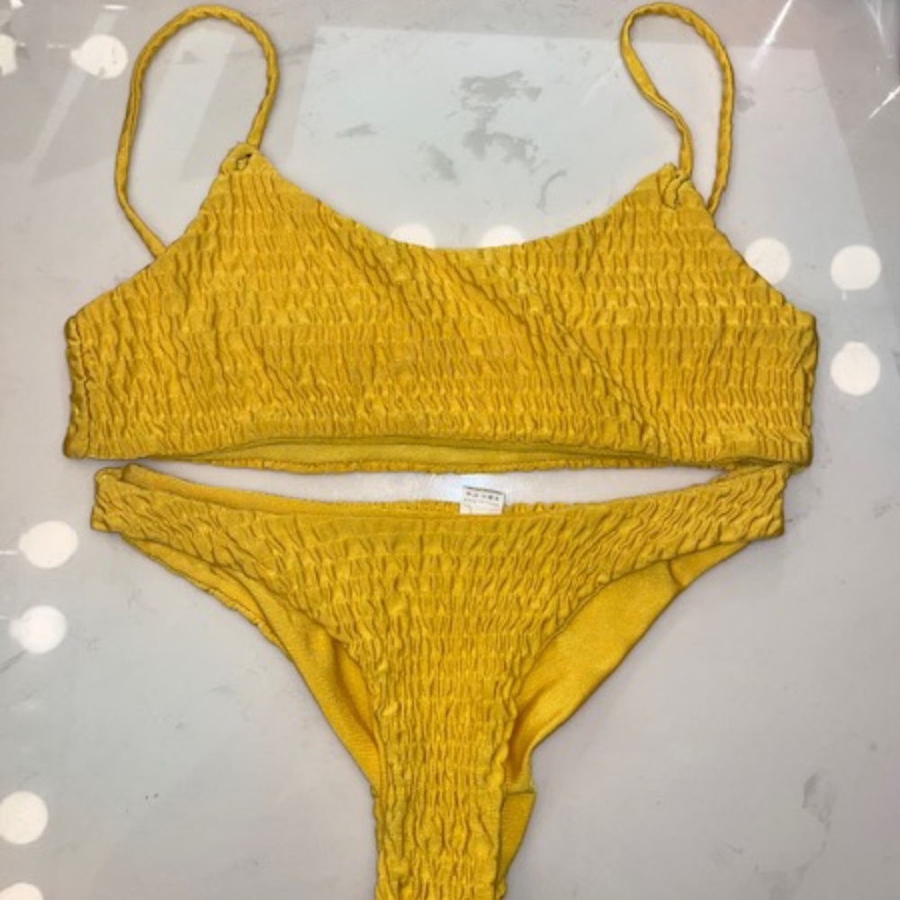 SHEIN Yellow Crinkle Cut Bikini Size M